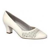 Brand New - Easy Street Women's Shoes White Round Toe size 5.5