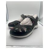 Brand New - Women’s easy spirit, comfort woman’s sandal