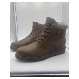 Brand New - Unisex size 9, blowfish Malibu brown boots