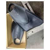 Brand New Churchill Swimmer Fins - NEW