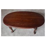 FR - Vintage Queen Anne Style Cherry Oval Coffee Table