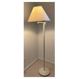 BR1 - Vintage Adjustable Arm Floor Lamp