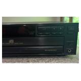 K - Vintage Sony CDP-C315 5-Disc Compact Disc Player