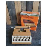 Vintage Marxwriter Marx Toys Typewriter in good condition