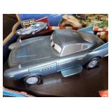 Disney Transforming Inn McMissile cars 2 and London Playset