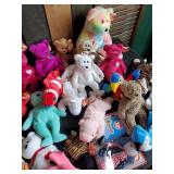 Large Lot of TY Beanie babies of various styles and Sizes most with tags and great condition
