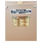 Meilink Hercules Safe T Vault with key