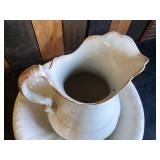 Beautiful Colonial Wash Basin and Pitcher - No Cracks