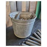Galvinized Bucket Loaded with Heavy Duty Springs