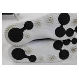 Nike 909250-001 & 909250-015 Sneakers (2 Pairs)