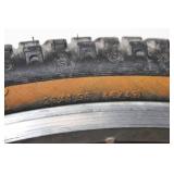 Bontrager & Kenda 26 X 1.95 Bicycle Wheel Set