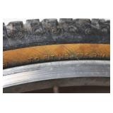 Bontrager & Kenda 26 X 1.95 Bicycle Wheel Set