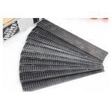 Wooden & Plastic Grade Stakes Mixed Lot
