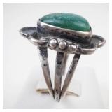 Vintage Sterling Silver Green Turquoise Ring Size 7.5