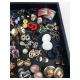 TONS OF NICE PAIRS OF COSTUME EARRINGS