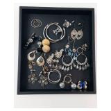 Mixed Fashion Earrings Assortment