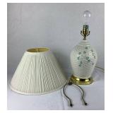 Belleek Irish Porcelain Basket Weave Harp Shamrock Lamp