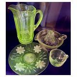 Four Piece Uranium and High Content Manganese Glass Assortment