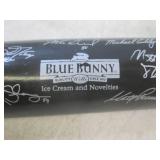 (H-1) 2009 Minnesota Twins Blue Bun...