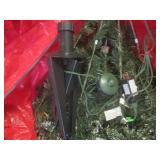 (RM4) Large Christmas Tree with Lig...
