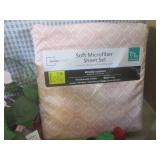 (BR3) Spiner Yard Decor, Sheet Set ...