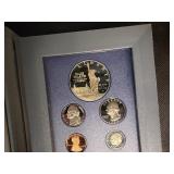 1986 Statue of Liberty Silver Prestige Mint Set in Original U.S. Mint Package with COA - Greysheet Wholesale Value is $91.56
