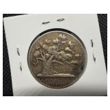 1935 Connecticut Commemorative Silver Half Dollar - Greysheet Wholesale Price for an XF40 is $174