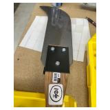 Truper 16” DITCH BANK BLADE