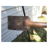 Hand Tools: Pry Bar, Scraper