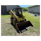 Skid Steer Loader - Gehl 4625 SX With Bucket