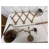 Vintage Kitchen Utensil Set - Bromwell Measuring Sifters & Wooden Rack