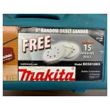 Random Orbit Sander - Makita BO5010KX 5in 15 Disc Kit