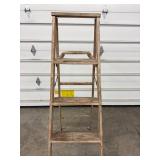 Ladder - Werner W336 6 Ft Type III Household