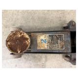 Hydraulic Floor Jack 2 Ton