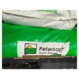 Grass Seed & Lawn Fertilizer Mixed Lot - content quantities unverified