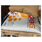 Crop Nutrients Mixed Lot - CHS, Calcium Products, 98G - content quantities unverified