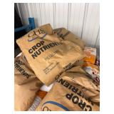 Crop Nutrients Mixed Lot - CHS, Calcium Products, 98G - content quantities unverified