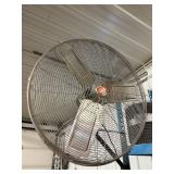 Industrial Wall-Mount Fan - 30in Oscillating SFWC-750.04.78