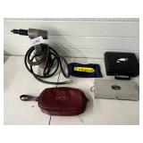 Pneumatic Rivet Gun With Hose w Assortment of Carrying Cases