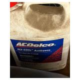 Antifreeze & Coolant Mixed Lot - NAPA Parts Washer Solvent Pail - contents unverified