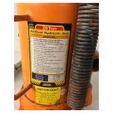 Air Over Hydraulic Jack - Central Hydraulics 20 Ton Item 95553