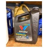 Motor Oil Mixed Lot - NAPA, Shell Rotella, Valvoline, Ravenol & Harley-Davidson - contents unverified