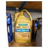 Motor Oil Mixed Lot - NAPA, Shell Rotella, Valvoline, Ravenol & Harley-Davidson - contents unverified