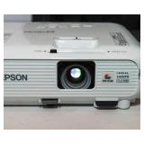 Epson PowerLite Home Cinema 1040 Projector