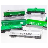 Model Train Set Lot – Burlington Northern & Texaco