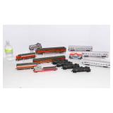 Model Train Set Lot – Empire Builder & Amtrak