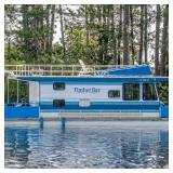 HB05 Timber Bay Houseboat Experience - Getaway Series - Seagull - Sleeps 4-6