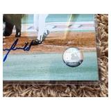 Dave Winfield 3,000th Hit Autographed 8x10 Picture at Metrodome Minneapolis Minnesota Local Legend