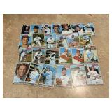 1970 Topps Vintage Baseball Cards, Mostly Poor Condition, Lot