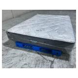 Beautyrest PressureSmart 2.0 Firm 11" Queen Mattress - MSRP $1,549.99 - No Reserve!
